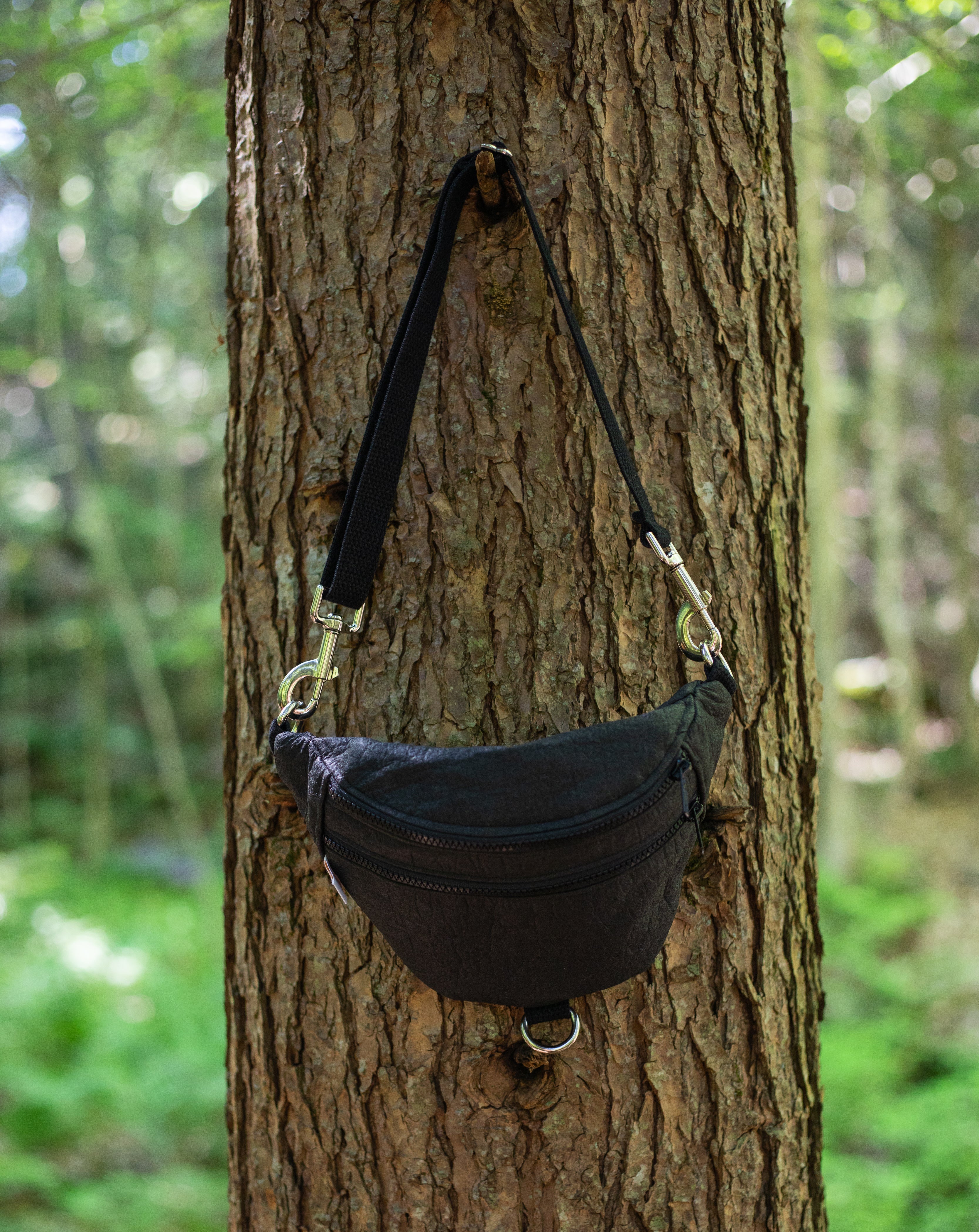 Black Rum Pineapple Fanny Pack Loquat Shop